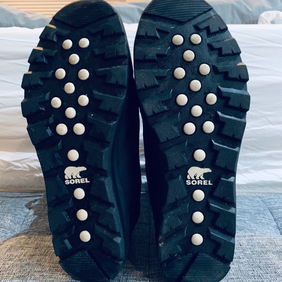 SOREL tall whitney lace up boots - Picture 3 of 7